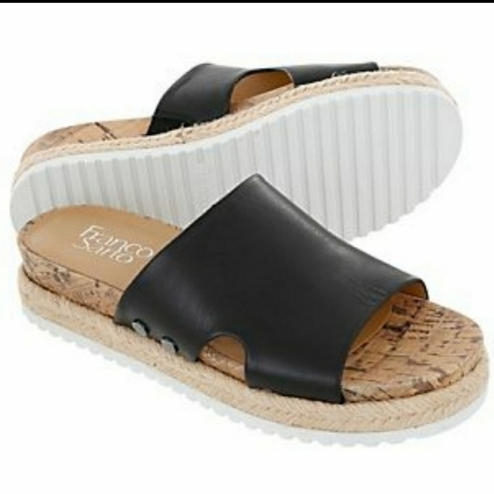 Frankosarto Slip on shoes